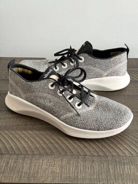 Allbirds Men's SuperLight Tree Runner Shoes | Breathable Mesh Sneakers Size 10
